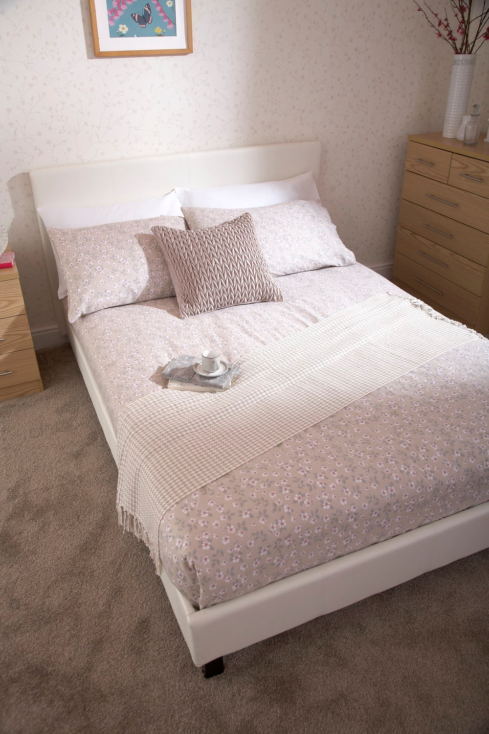 Simple Double Bed in a Box-White